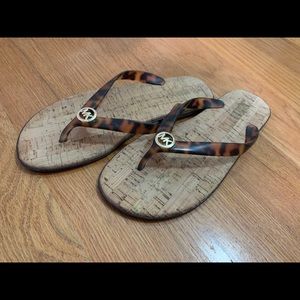 Mk Michael Kors cheetah print flip flop sandals